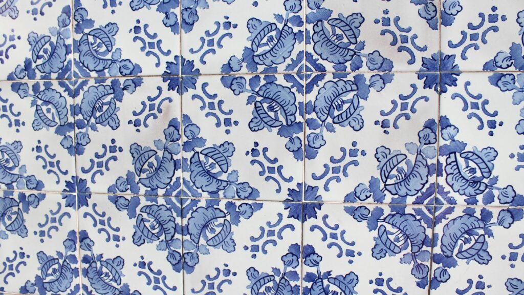 Tile, a type of flooring, in a beautiful blue and white pattern