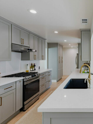 Kitchen Remodeling By Dream Home